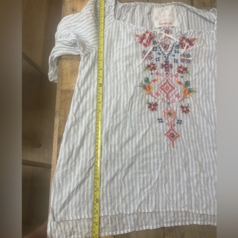 Johnny Was Light Blue Striped Peasant Top with Multicolor Embroidery Size Small - Picture 8 of 12